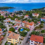 Bozena Apartment *